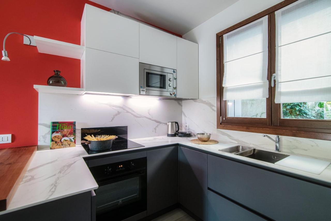 Joivy Luxury Flat & Lake Como View Argegno Exterior photo
