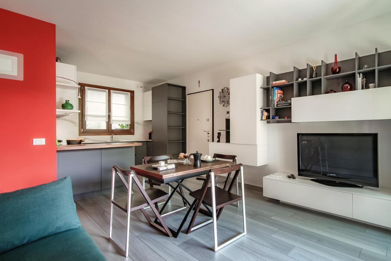 Joivy Luxury Flat & Lake Como View Argegno Exterior photo